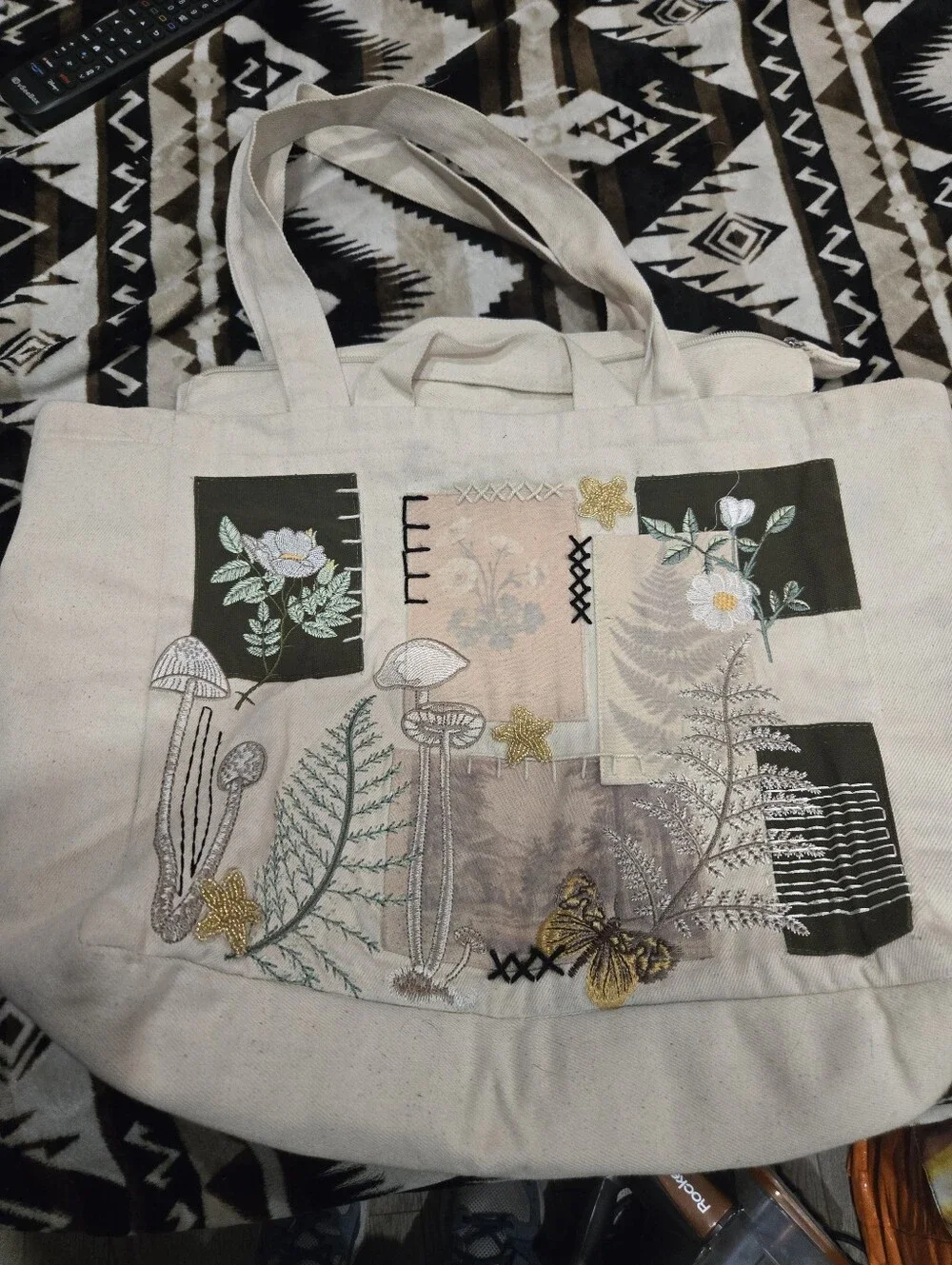 Embroidered Botanical Canvas Tote Free people x Denim and bone guc